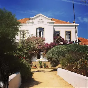 Bed & Breakfast Casa Grande Portugal, Burgau